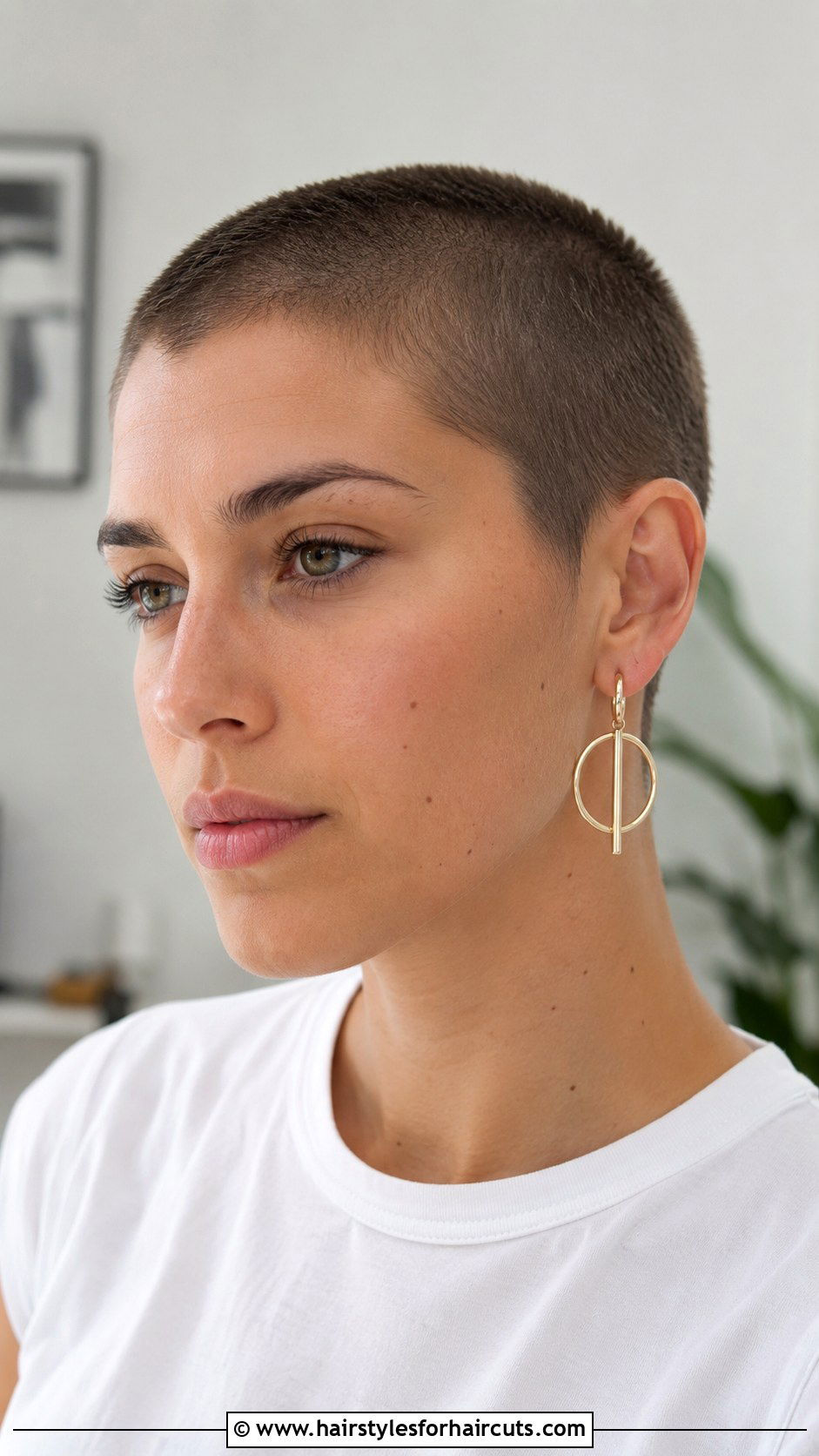 Buzz Cut - 25 best haircuts for fine hair women - 25 best haircuts for fine hair women