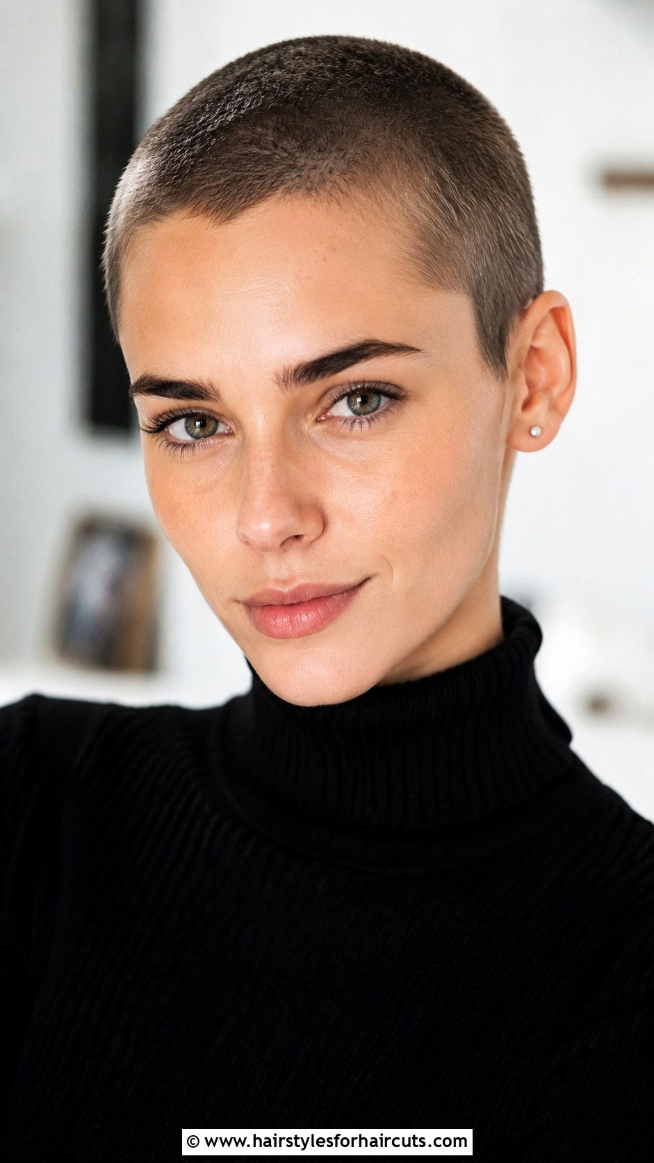 Buzz Cut For Women - 25 short haircuts for older ladies - 25 short haircuts for older ladies