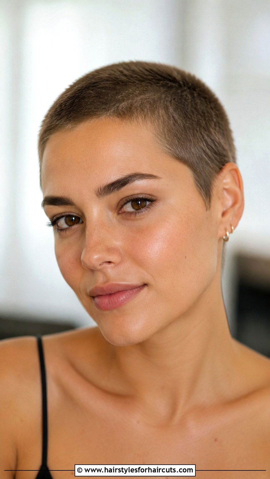 Buzz Cut For Women - 25 short hairstyles for short hair - 25 short hairstyles for short hair