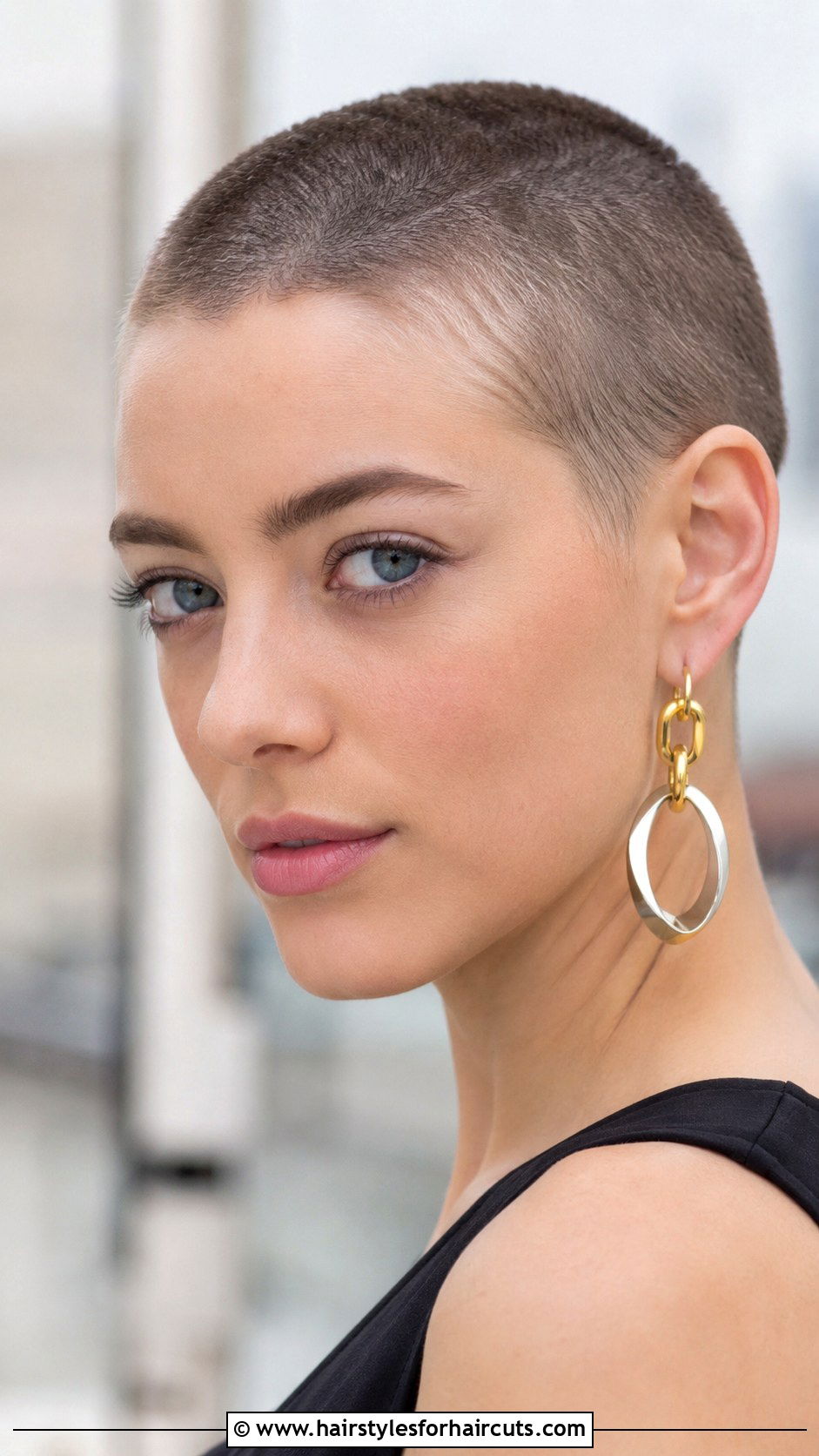 Buzz Cut Haircut - 25 haircuts for women in their 30s - 25 haircuts for women in their 30s