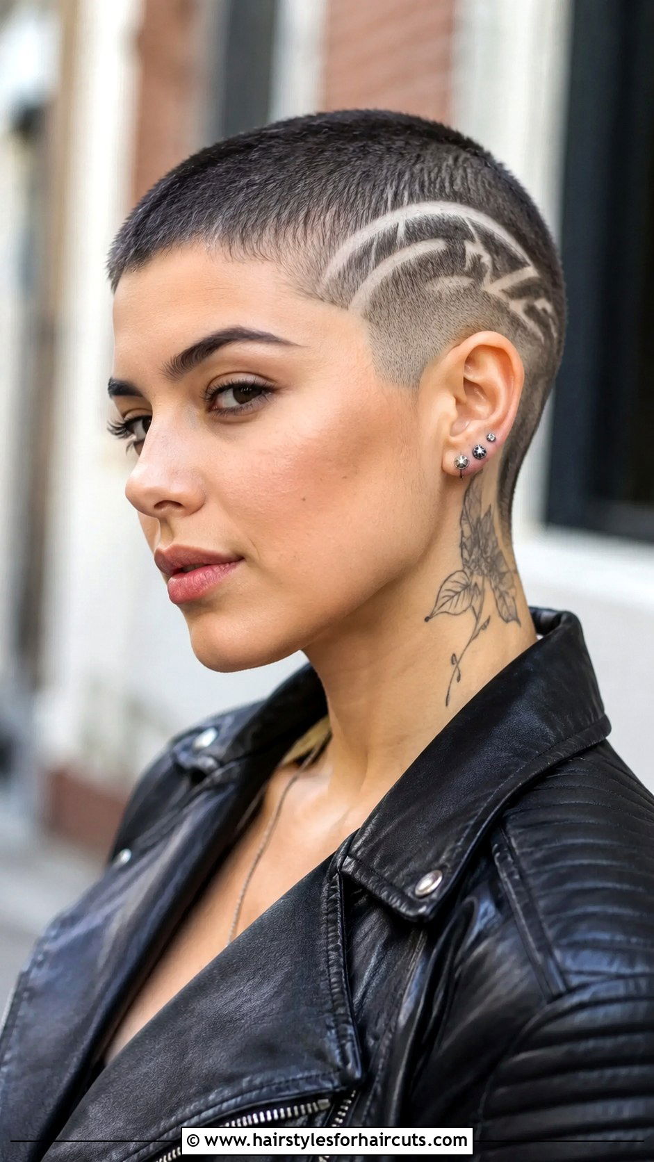 Buzz Cut With Design - 25 natural hairstyles for thinning hair - 25 natural hairstyles for thinning hair