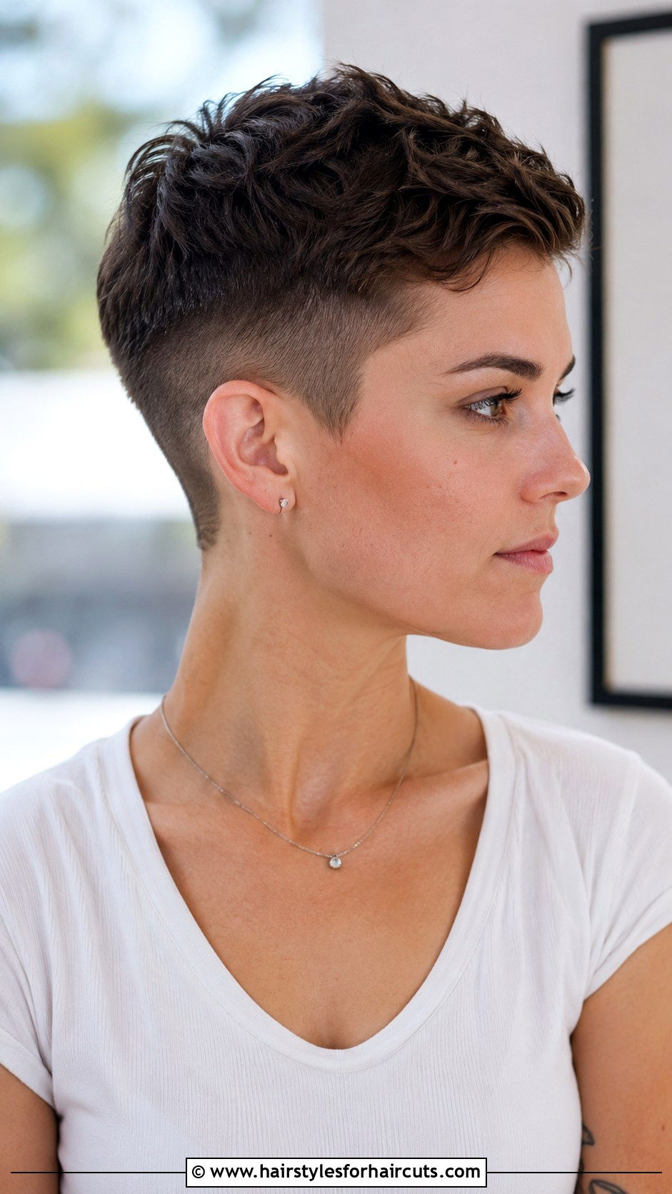 Buzz Cut With Wavy Top - 25 haircuts for thin wavy hair - 25 haircuts for thin wavy hair