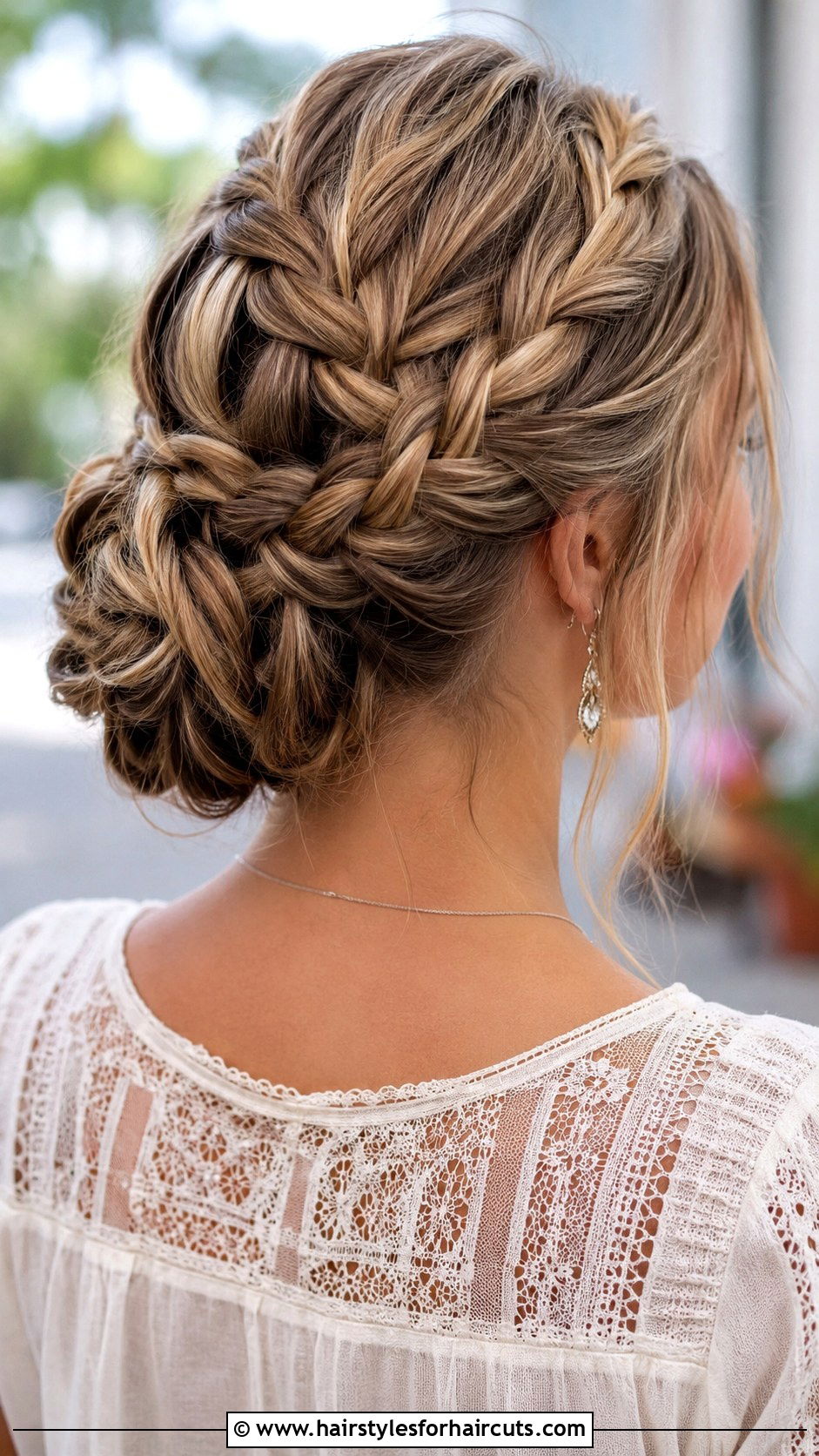 Cascade Braid Updo - 25 complicated hairstyles - 25 complicated hairstyles