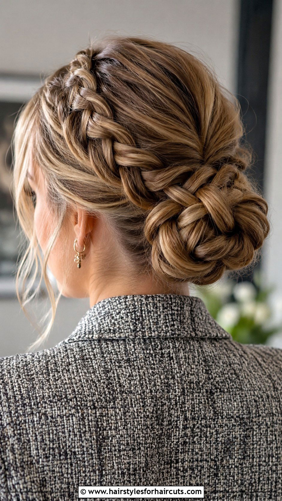 Celtic Knot Bun - 25 easy bun hairstyles for long hair - 25 easy bun hairstyles for long hair