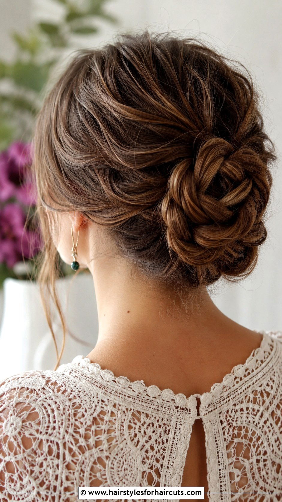 Celtic Knot Bun Hairstyle - 25 easy bun hairstyles for medium hair - 25 easy bun hairstyles for medium hair