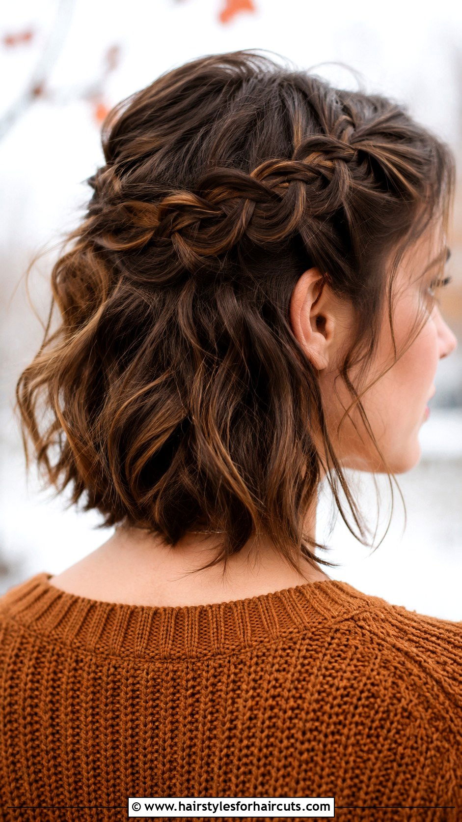 Celtic Knot Half Up Short Hair - 25 celtic hairstyles for short hair - 25 celtic hairstyles for short hair