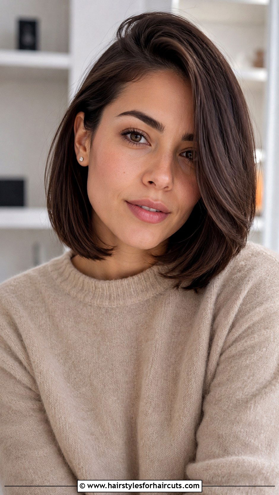 Center Part Long Layers - 25 haircuts for diamond shaped face - 25 haircuts for diamond shaped face