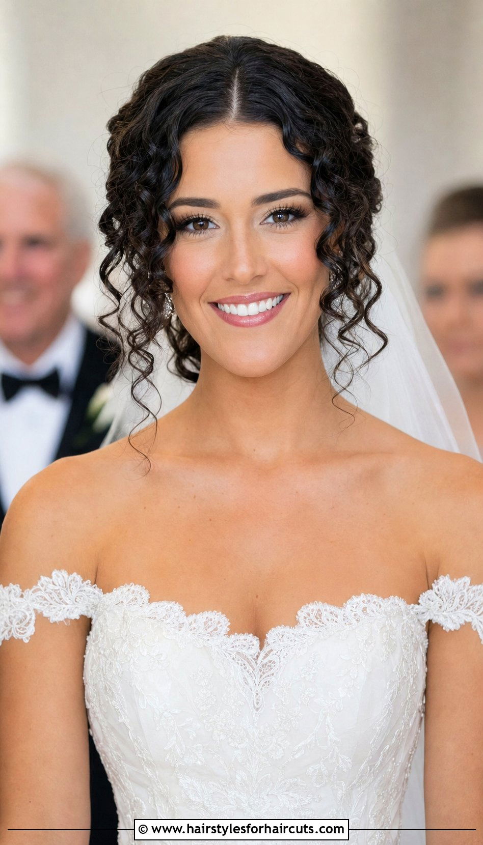 Center Parted Curly Bridal Hair - 25 bridal hairstyles for naturally curly hair - 25 bridal hairstyles for naturally curly hair