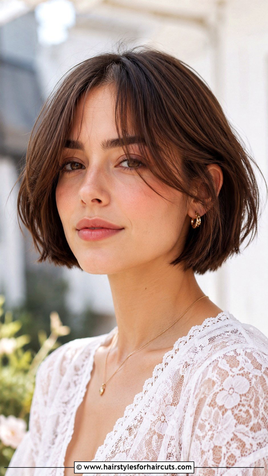 Chin Length Curtain Bangs Bob - 25 chin length hairstyles for women - 25 chin length hairstyles for women