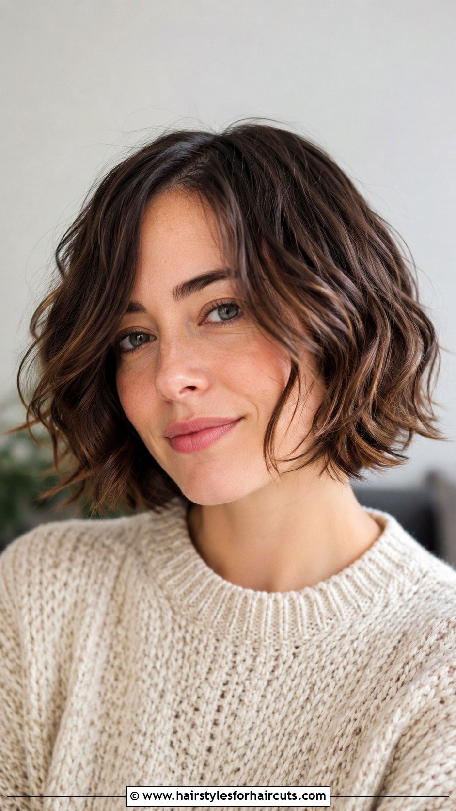 Chin Length Wavy Bob - 25 california haircuts - 25 california haircuts