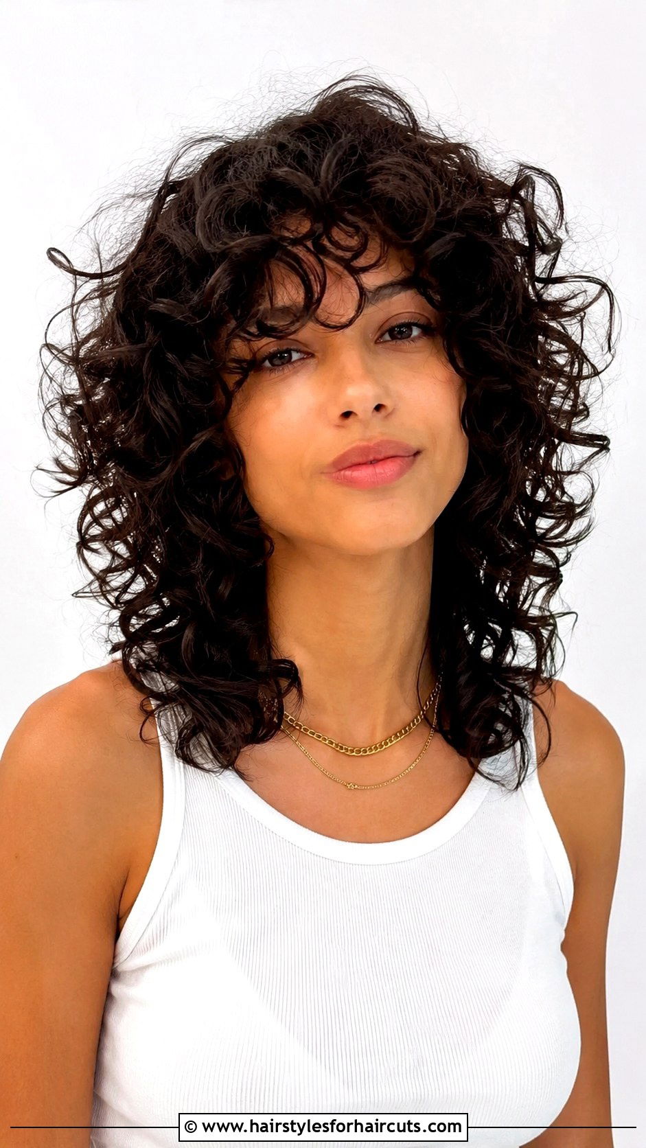 Chopped Layers 2C Curly Hair - 25 2c curly haircuts - 25 2c curly haircuts