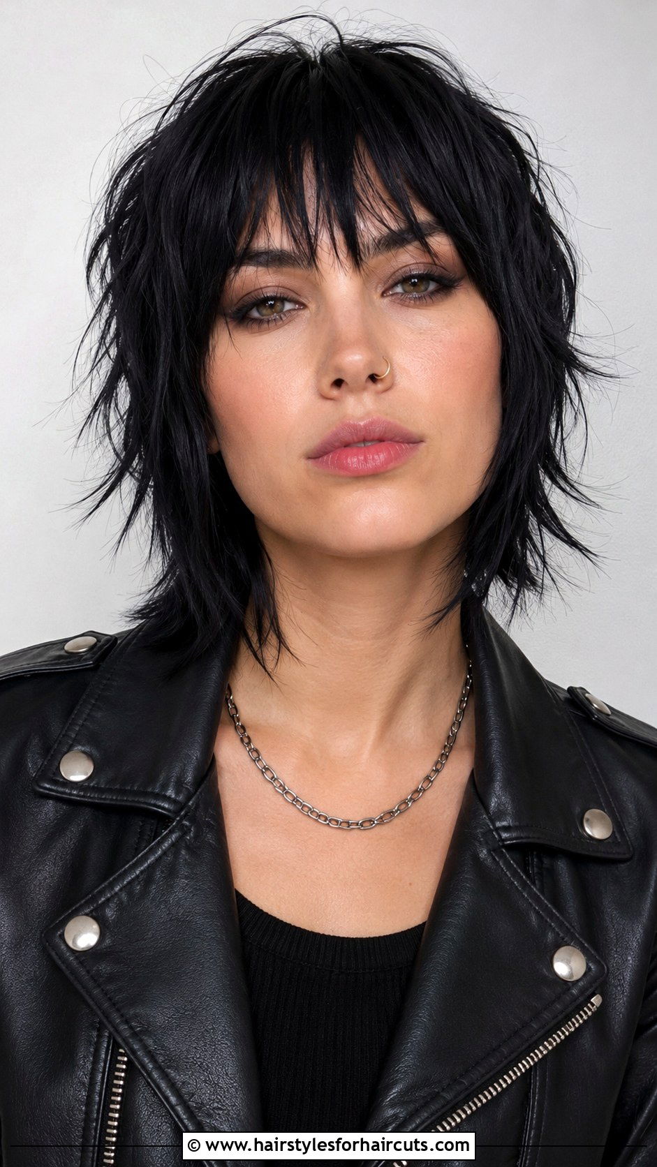 Choppy Bang Textured Haircut - 25 bang haircuts for thin hair - 25 bang haircuts for thin hair