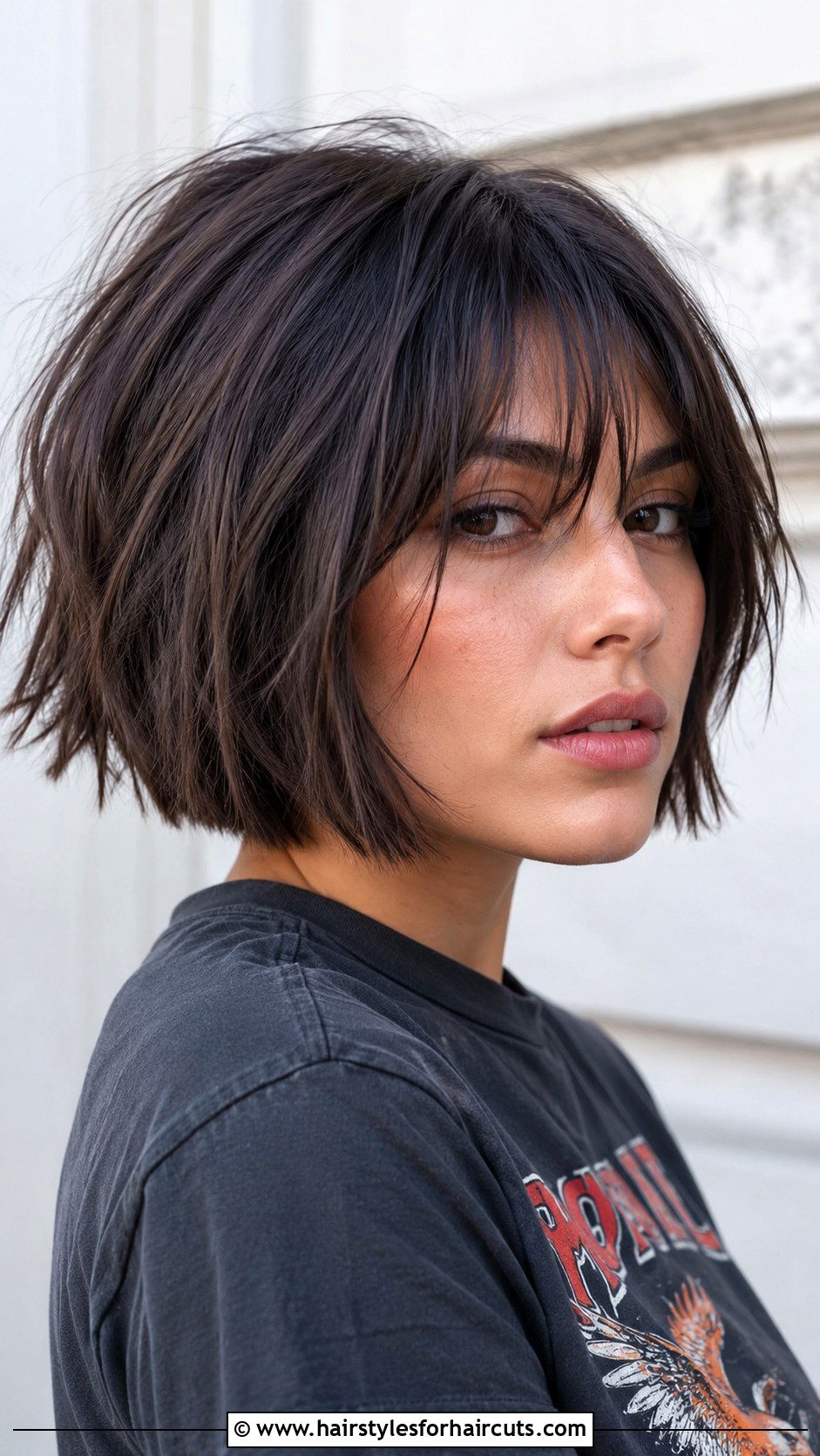 Choppy Bob - 25 low maintenance haircuts straight hair - 25 low maintenance haircuts straight hair
