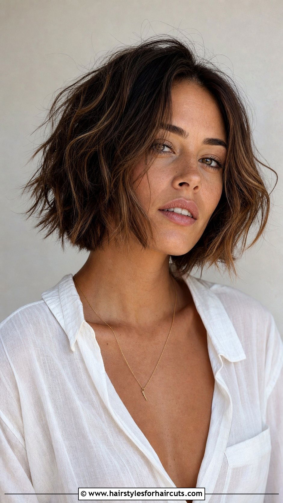 Choppy Bob - 25 haircuts for hair loss female - 25 haircuts for hair loss female