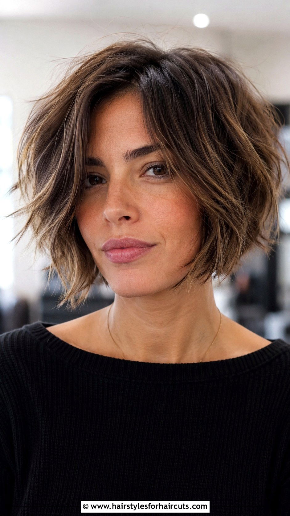 Choppy Bob - 25 haircuts for oblong faces - 25 haircuts for oblong faces