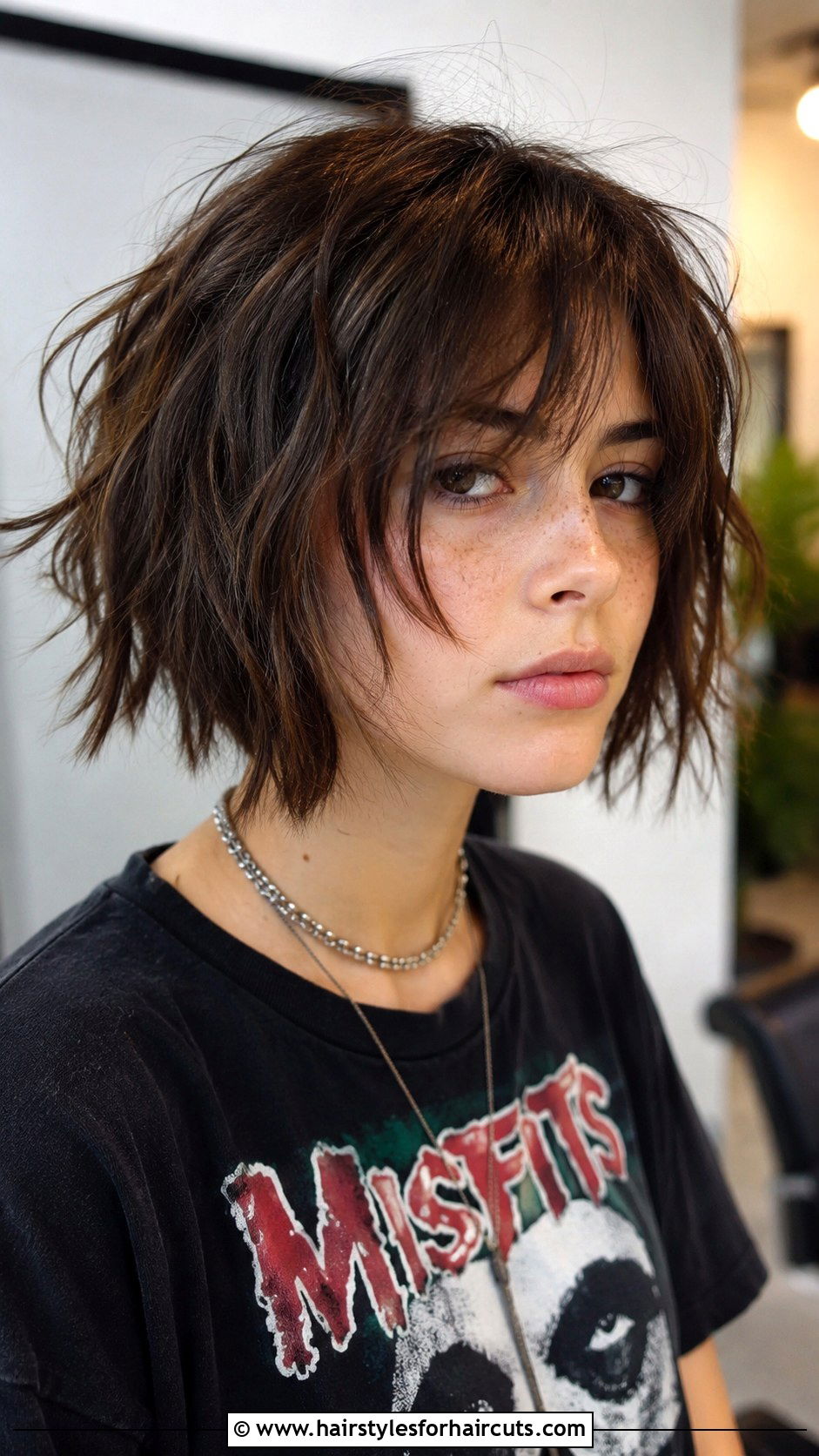 Choppy Bob - 25 haircuts for teen girls - 25 haircuts for teen girls
