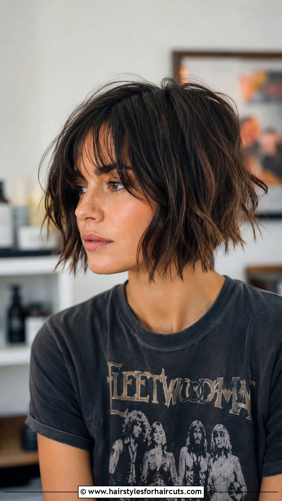 Choppy Bob - 25 best hairstyles for medium hair - 25 best hairstyles for medium hair