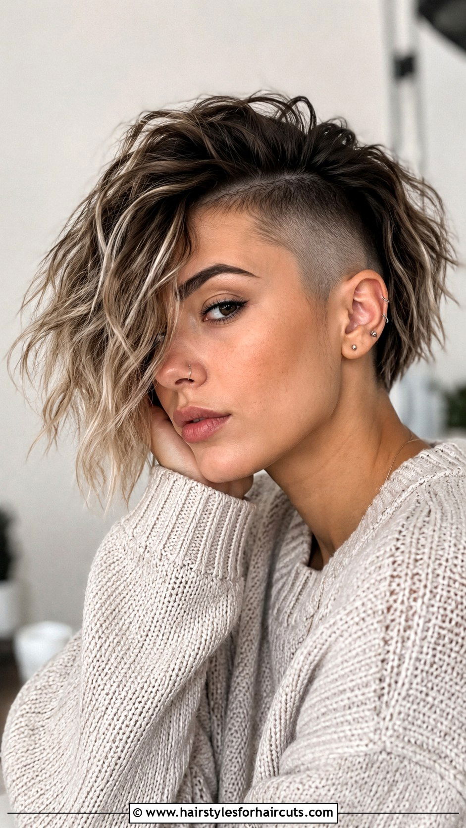 Choppy Bob With Shaved Sides - 25 hairstyles with shaved sides - 25 hairstyles with shaved sides