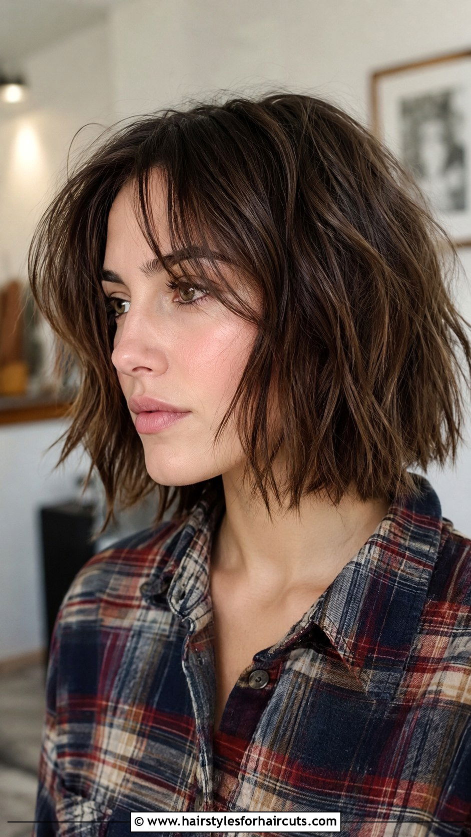 Choppy Brown Lob - 25 brown hair haircuts - 25 brown hair haircuts