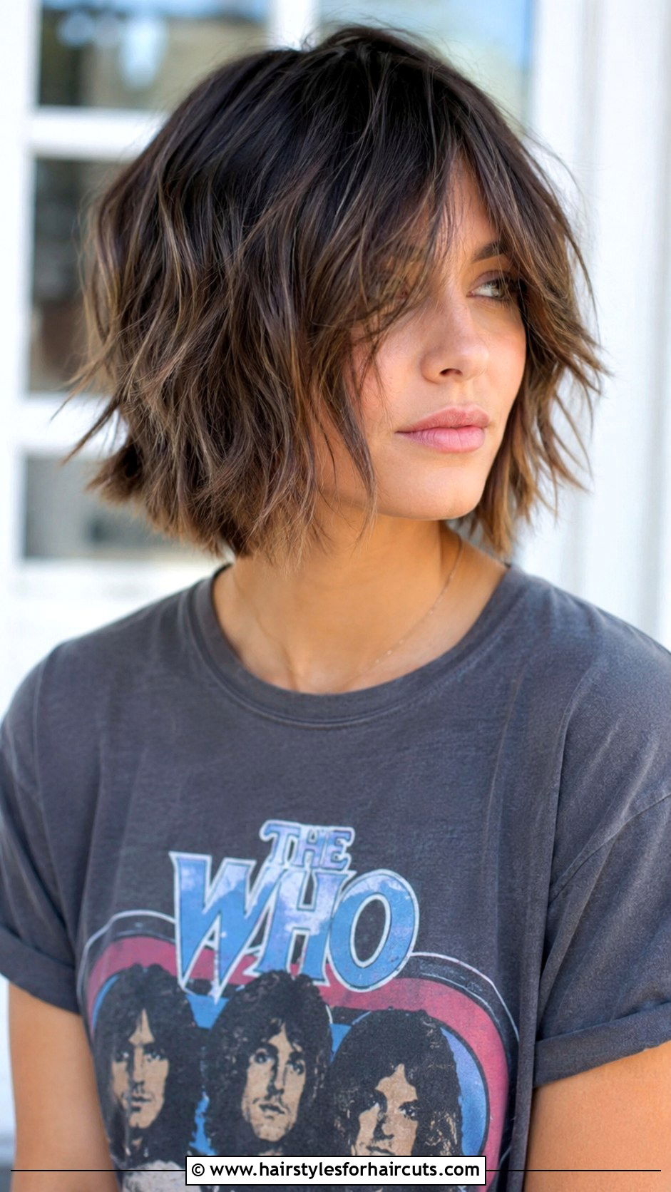 Choppy Layered Bob - 25 groovy hairstyles - 25 groovy hairstyles