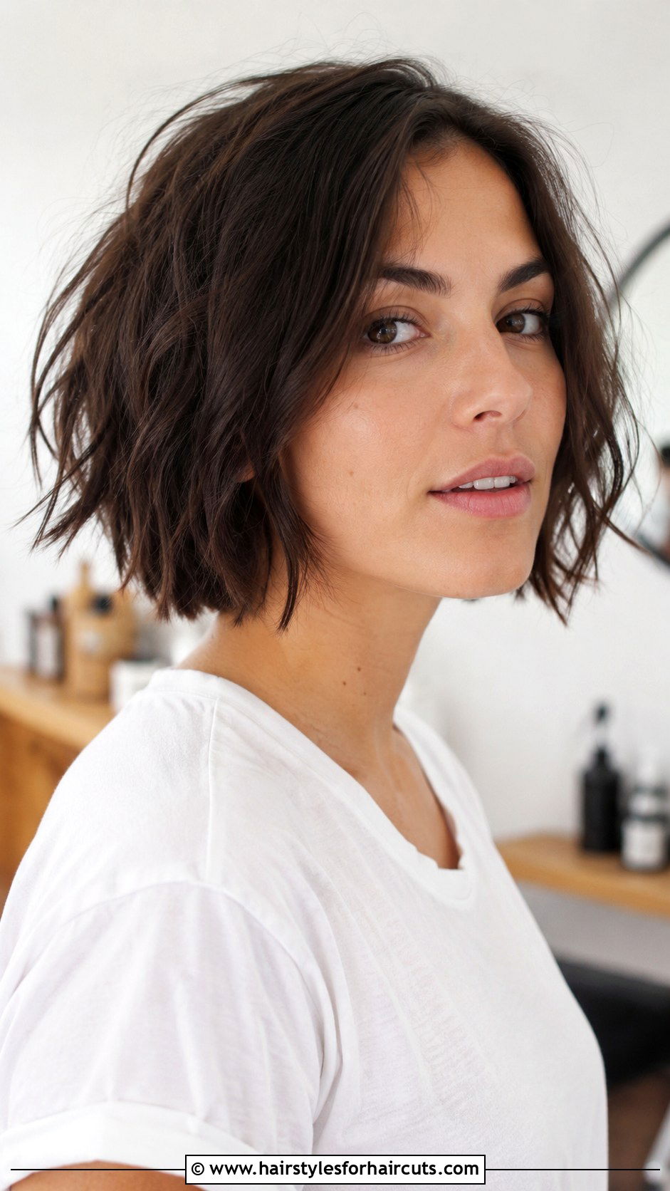 Choppy Layered Bob - 25 choppy haircuts for medium hair - 25 choppy haircuts for medium hair
