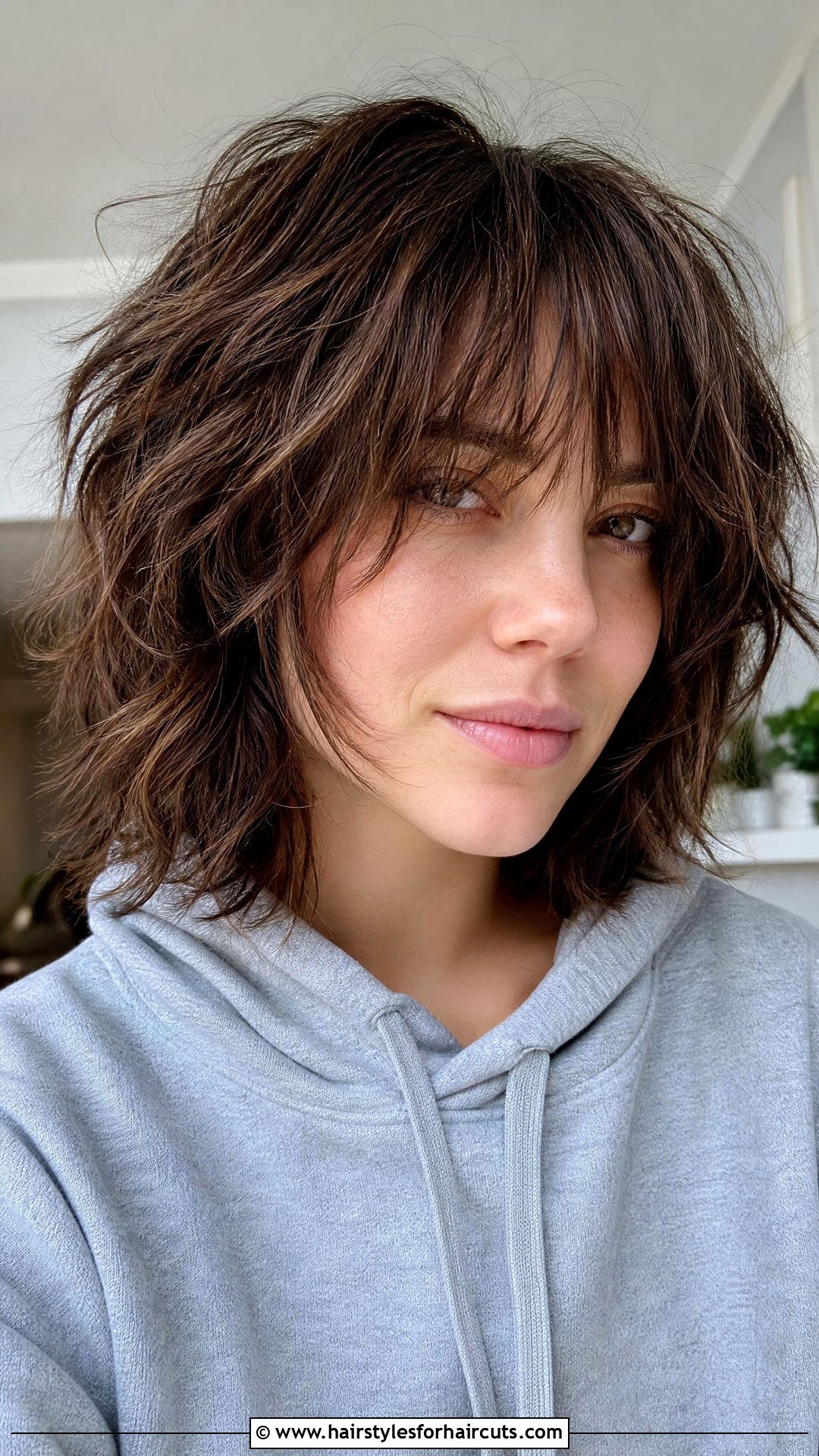 Choppy Layers - 25 furry haircuts - 25 furry haircuts