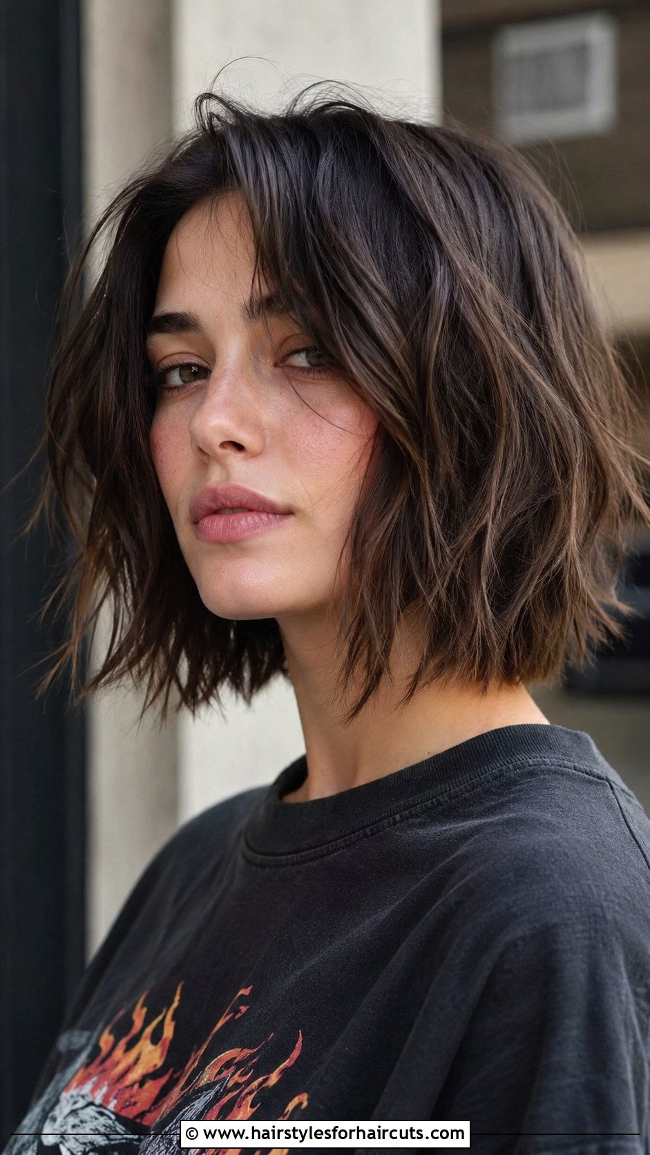 Choppy Lob - 25 diamond face hairstyles - 25 diamond face hairstyles