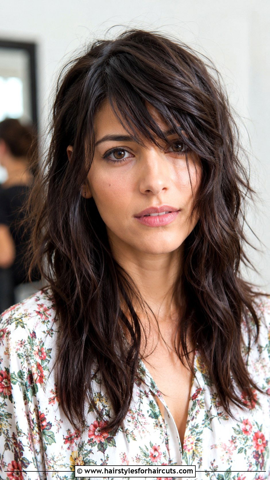 Choppy Long Hair With Side Swept Bangs - 25 choppy long haircuts - 25 choppy long haircuts