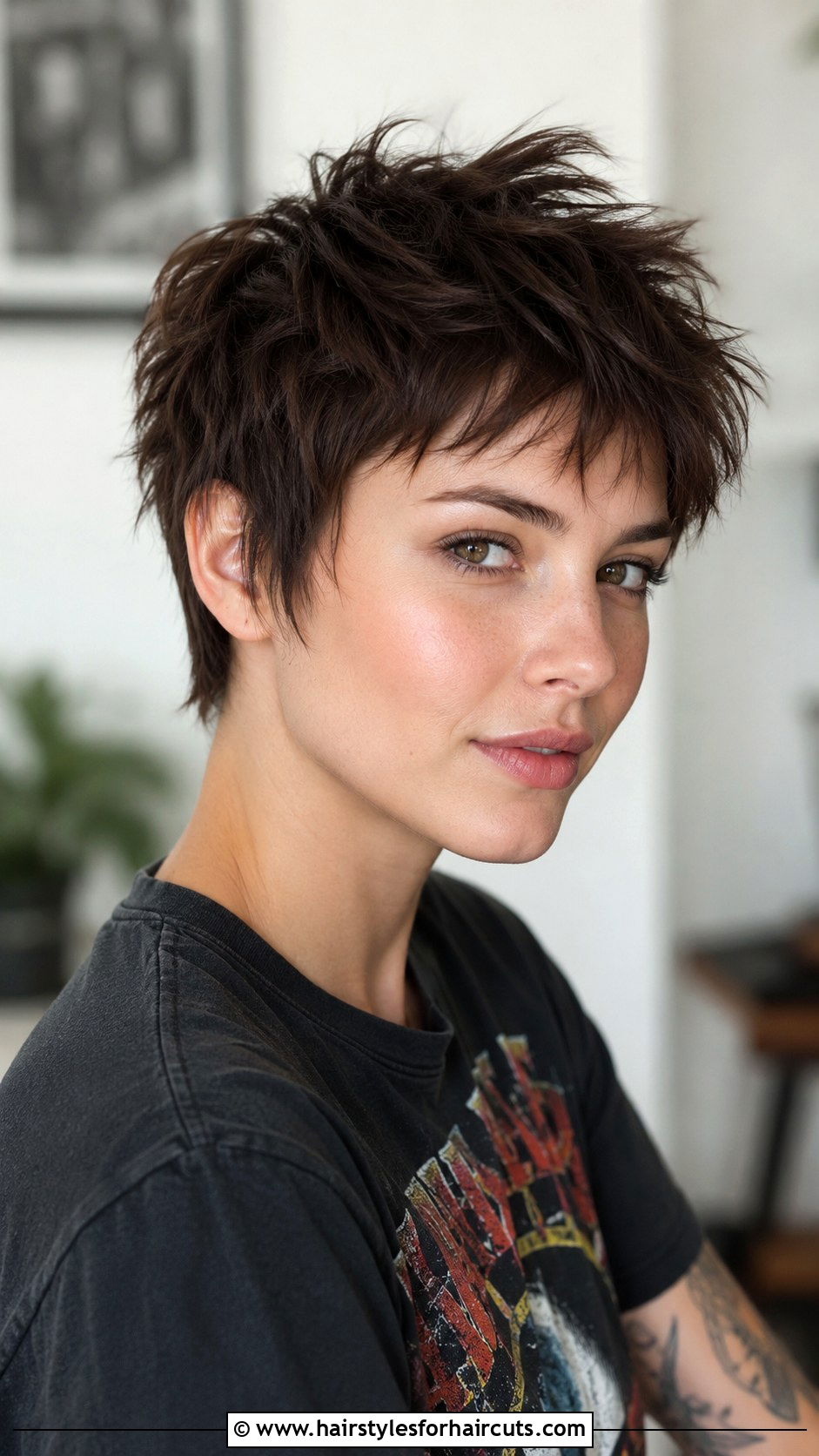 Choppy Pixie Cut - 25 hairstyles pixie - 25 hairstyles pixie