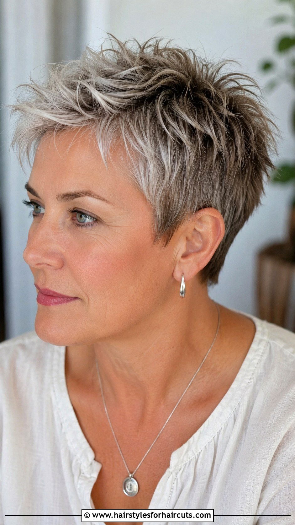 Choppy Pixie Cut - 25 haircuts for 60 year old women - 25 haircuts for 60 year old women