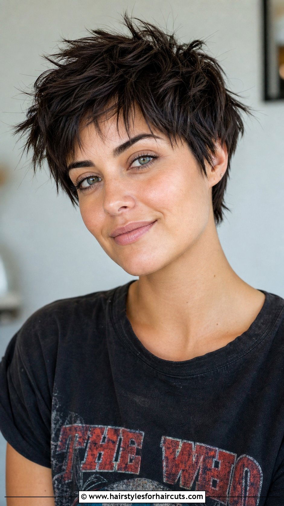 Choppy Pixie Haircut - 25 haircuts for mature women with fine hair - 25 haircuts for mature women with fine hair