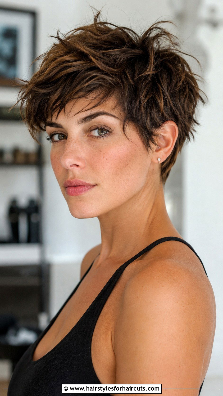 Choppy Short Haircut - 25 choppy hairstyles for thick hair - 25 choppy hairstyles for thick hair