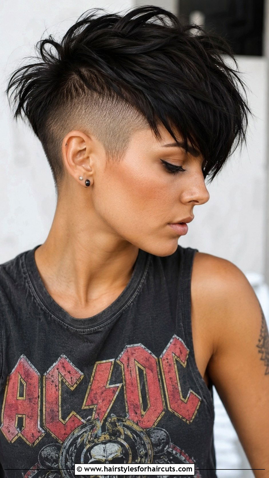 Choppy Undercut - 25 choppy haircuts - 25 choppy haircuts