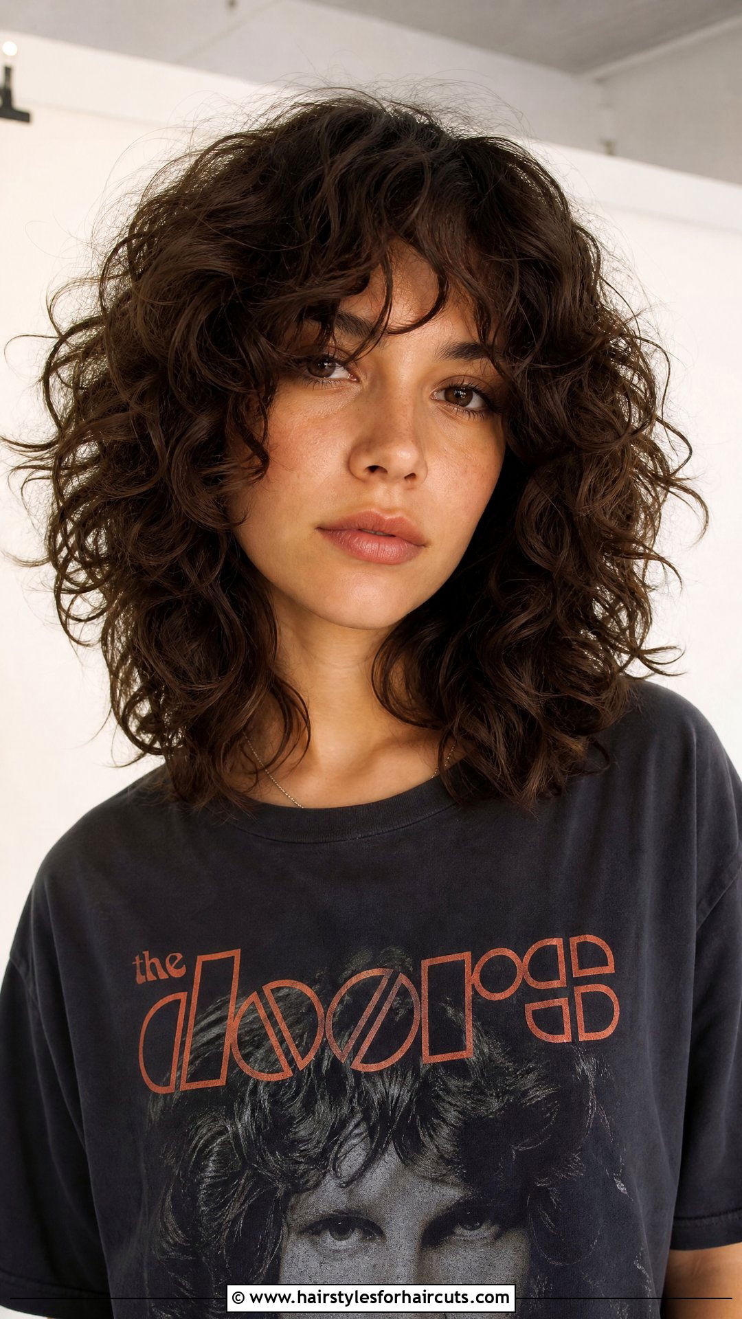 Choppy Wedge Haircut For Curly Hair - 25 wedge haircuts for curly hair - 25 wedge haircuts for curly hair