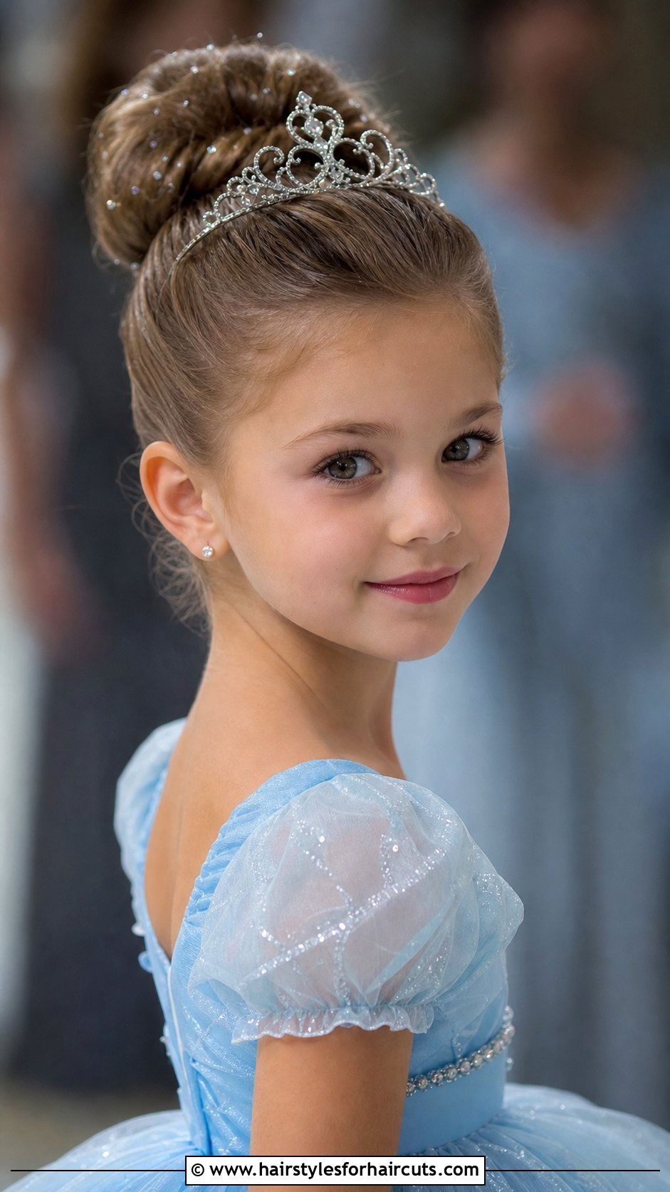 Cinderella Fairytale Updo - 25 bibbidi bobbidi boutique hairstyles - 25 bibbidi bobbidi boutique hairstyles