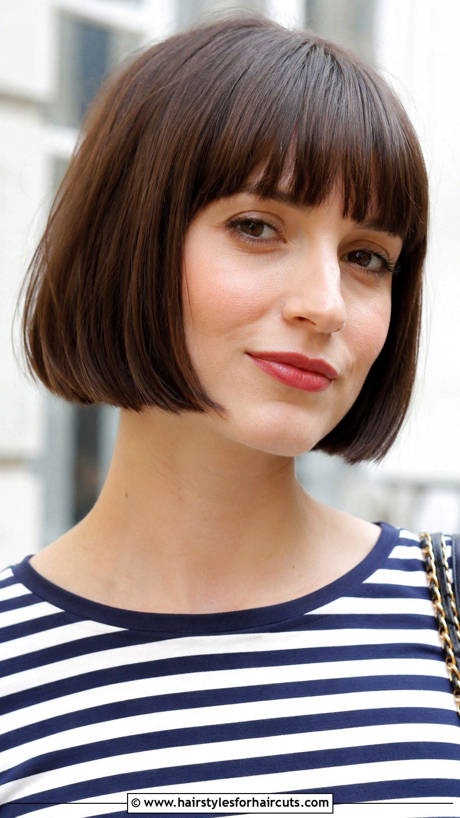 Classic French Bob - 25 fine hair hairstyles for over 60 - 25 fine hair hairstyles for over 60