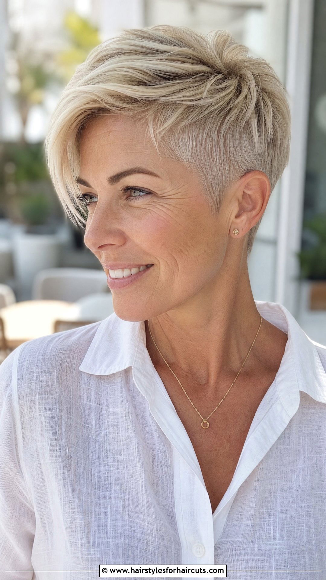 Classic Pixie With Longer Top - 25 short hairstyles for over 60 fine hair - 25 short hairstyles for over 60 fine hair