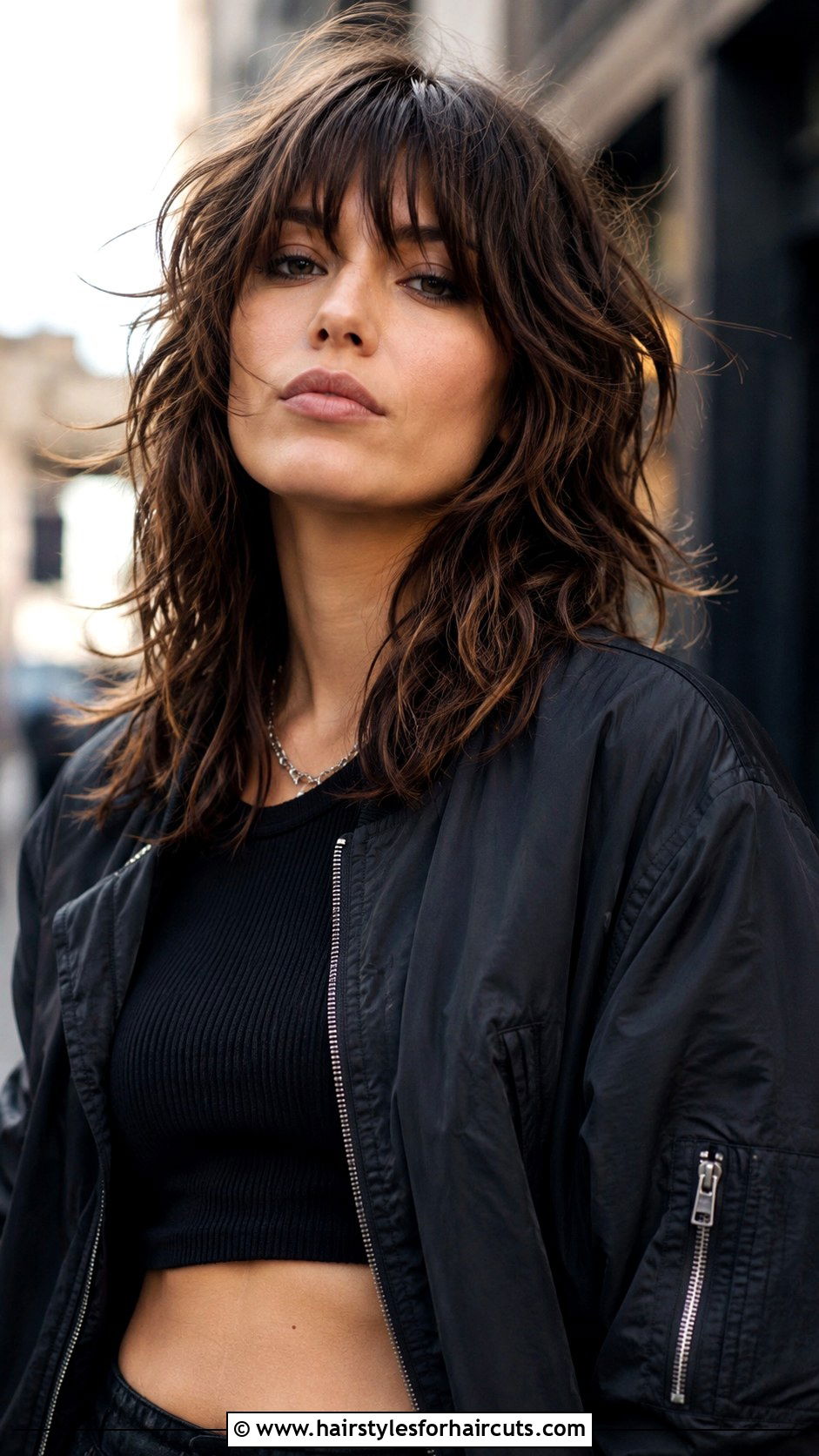 Classic Top Knot - 25 cheap hairstyles - 25 cheap hairstyles
