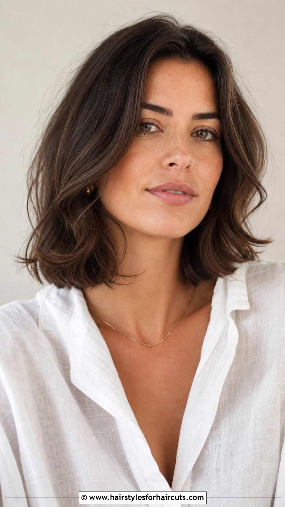 Collarbone Bob Haircut - 25 woman bob haircuts - 25 woman bob haircuts