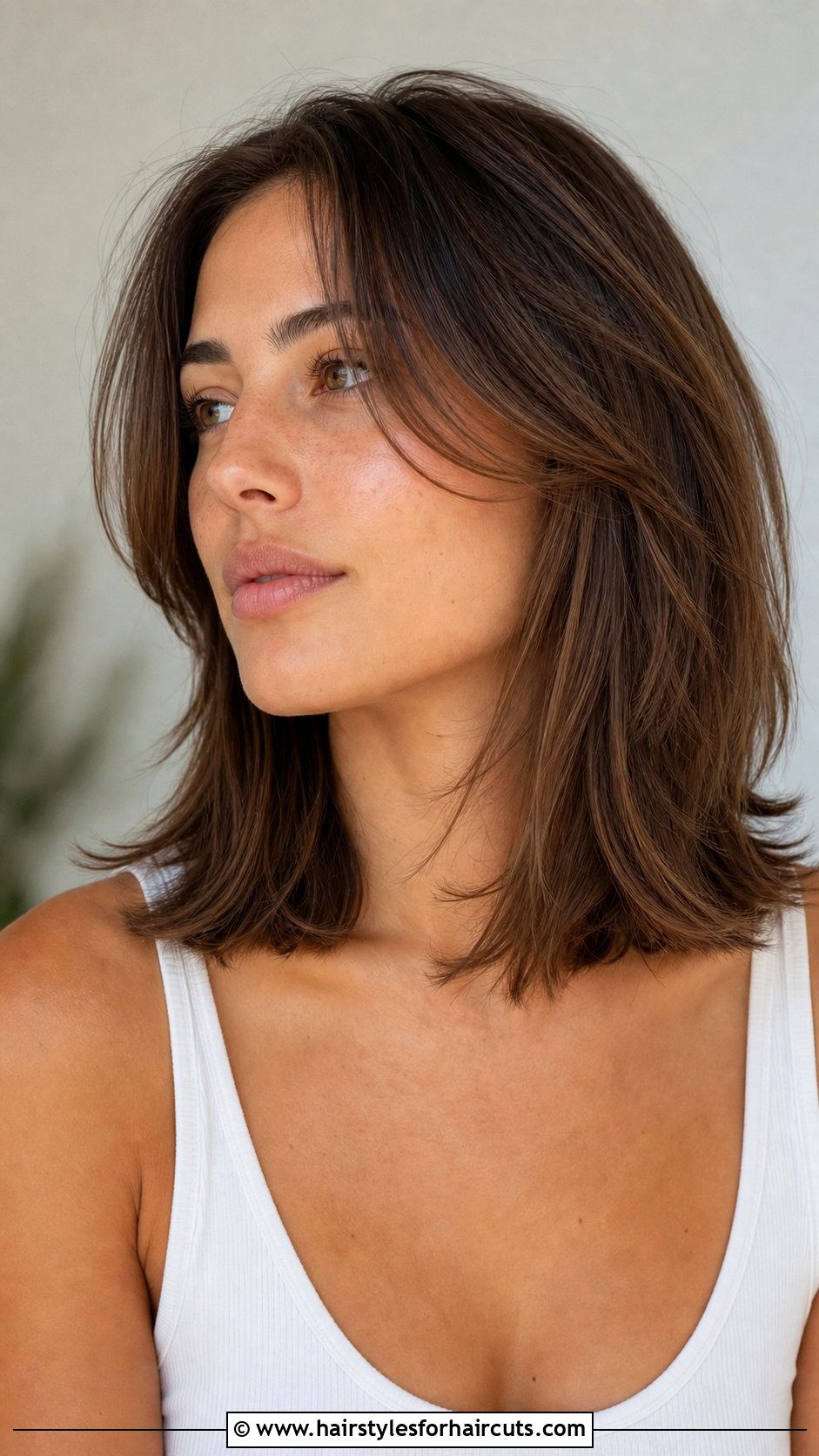 Collarbone Layered Haircut - 25 hairstyles for long thin fine hair - 25 hairstyles for long thin fine hair