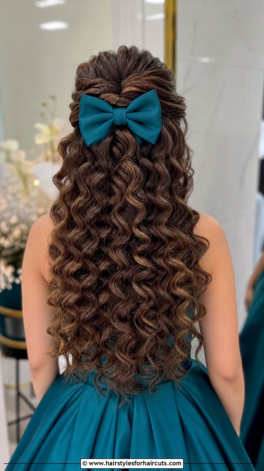 Crimped Half Up Half Down - 25 80s prom hairstyles - 25 80s prom hairstyles
