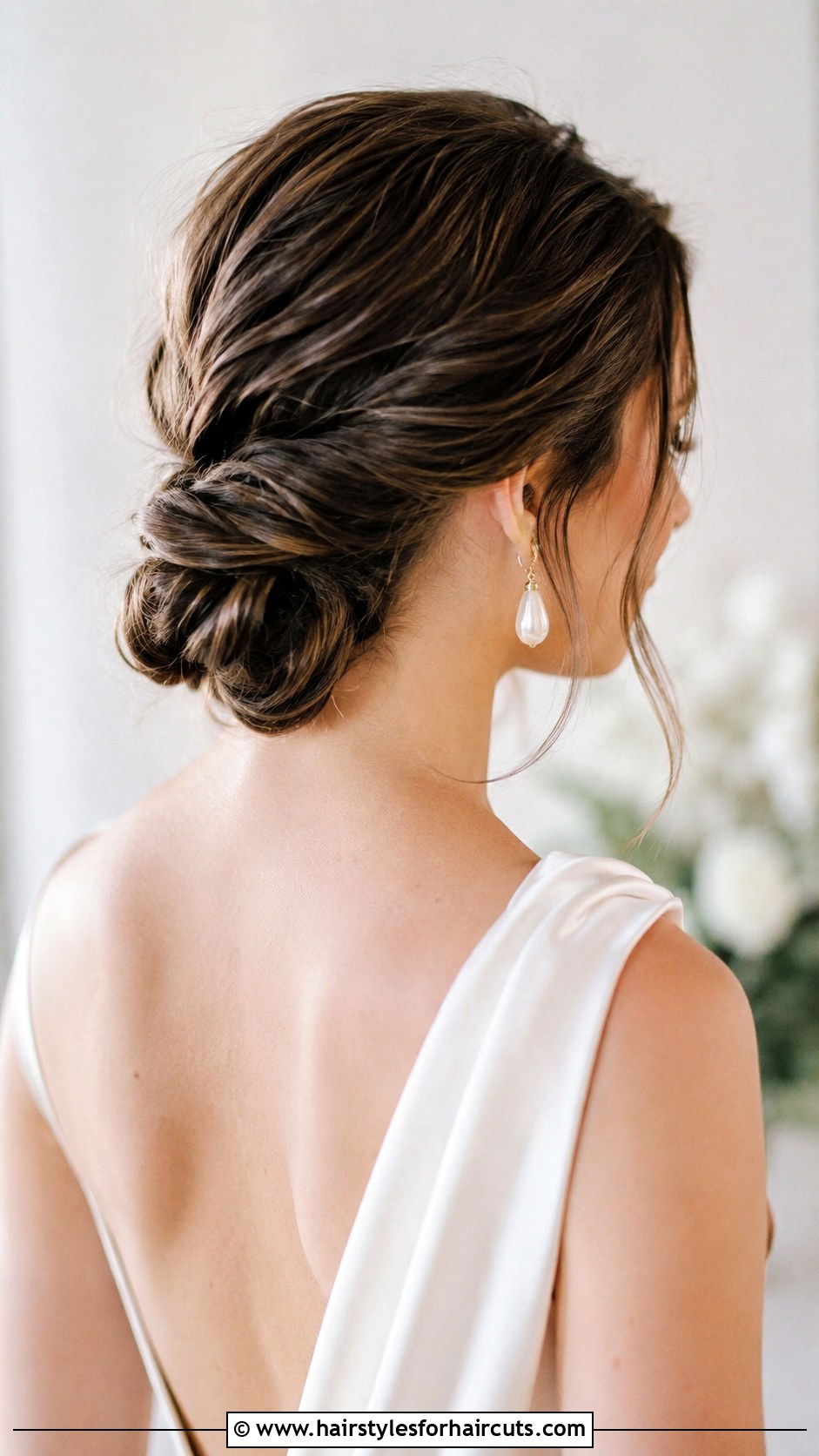 Crimped Low Chignon Wedding Updo - 25 crimping hairstyles for wedding - 25 crimping hairstyles for wedding