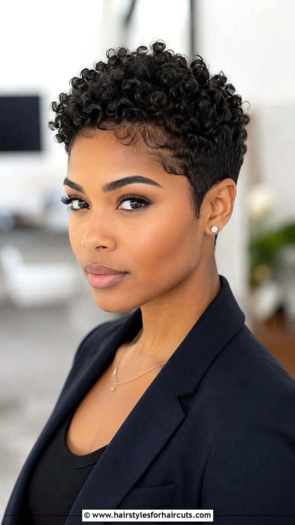 Crochet Pixie Cut - 25 crochet natural hairstyles - 25 crochet natural hairstyles