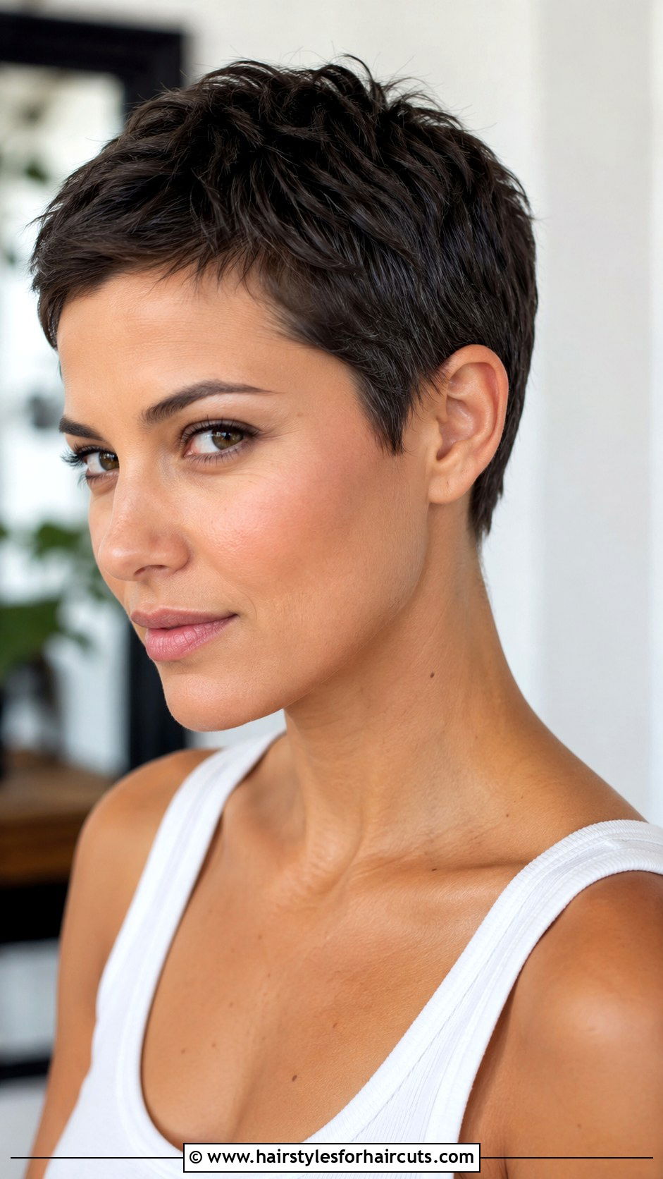 Cropped Pixie Haircut - 25 haircuts wichita ks - 25 haircuts wichita ks