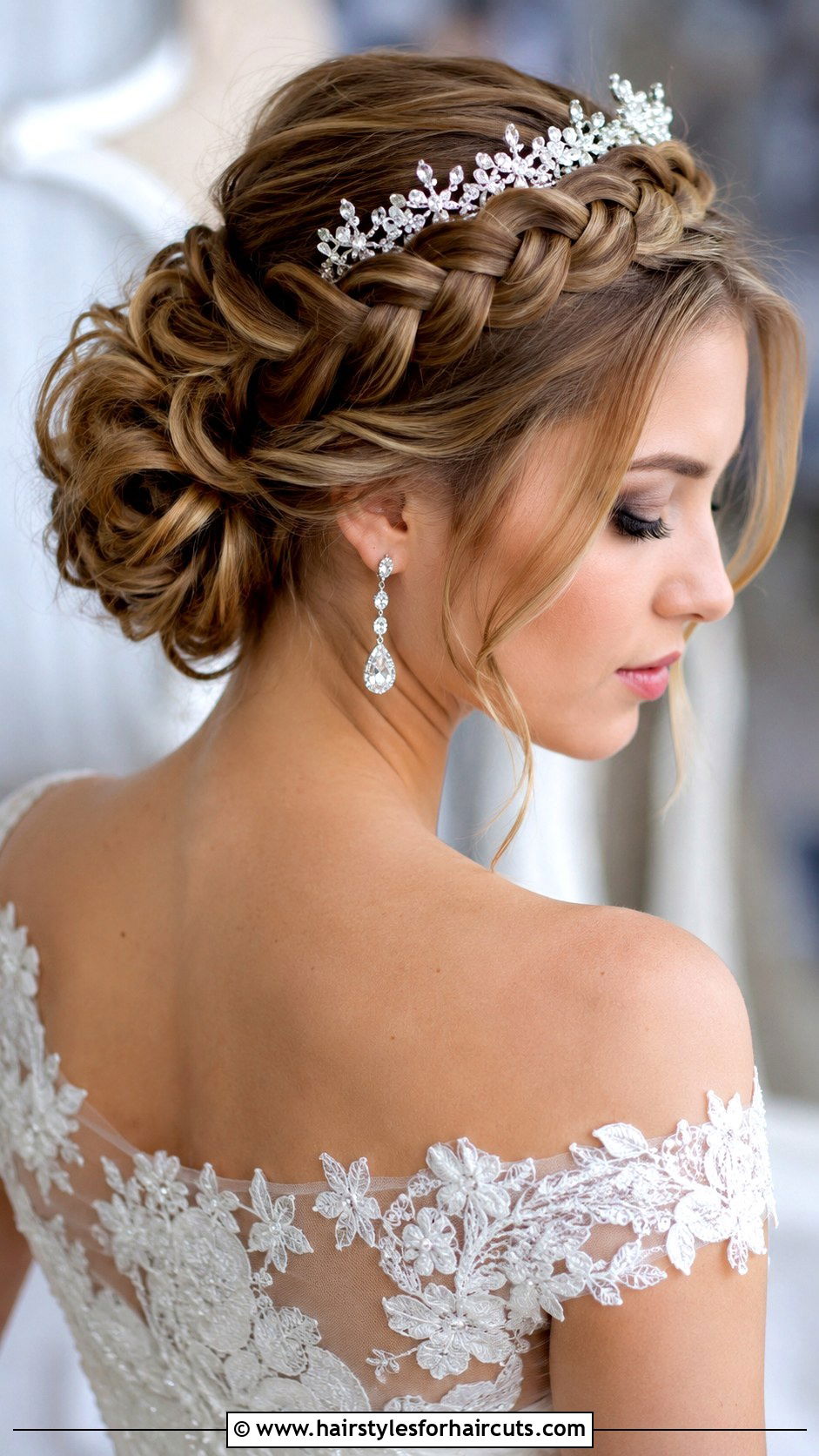 Crown Braid Updo - 25 braided hairstyles for medium length hair - 25 braided hairstyles for medium length hair