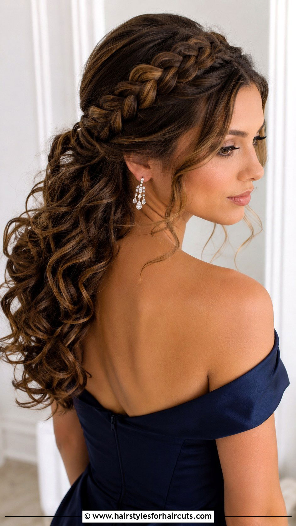 Crown Braid With Curls - 25 1940s long hairstyles - 25 1940s long hairstyles