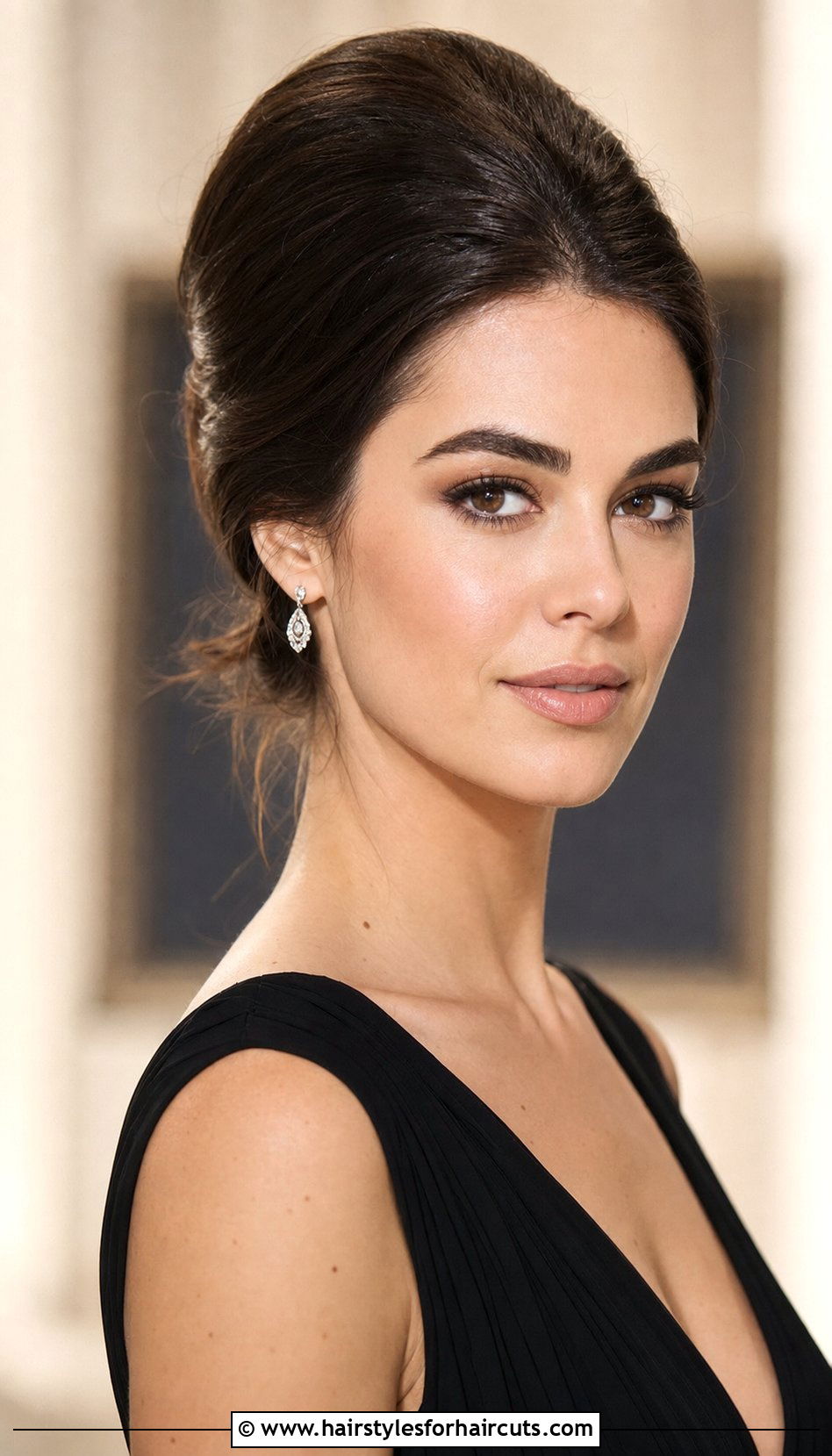 Crown Volume Updo - 25 wedding hairstyles for shoulder length straight hair - 25 wedding hairstyles for shoulder length straight hair