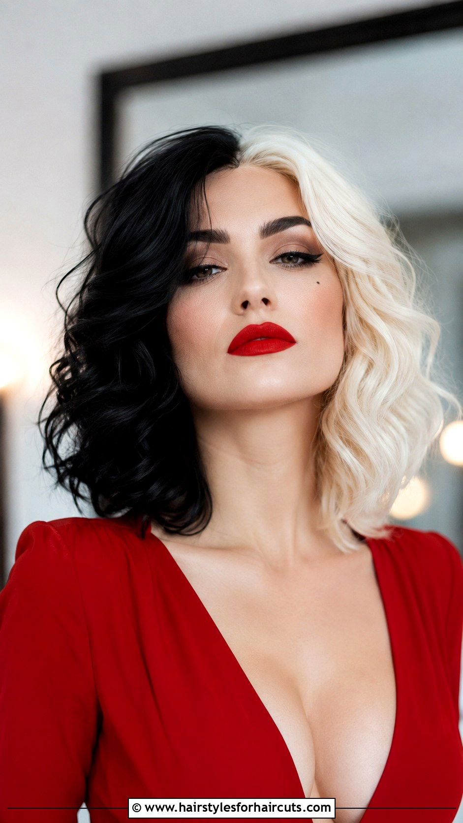 Cruella De Vil Half And Half Hair - 25 long hair halloween hairstyles - 25 long hair halloween hairstyles