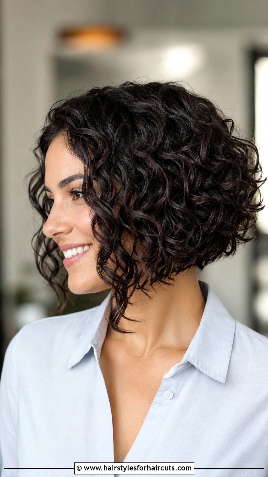 Curly A Line Bob - 25 easy curly hairstyles for short hair - 25 easy curly hairstyles for short hair