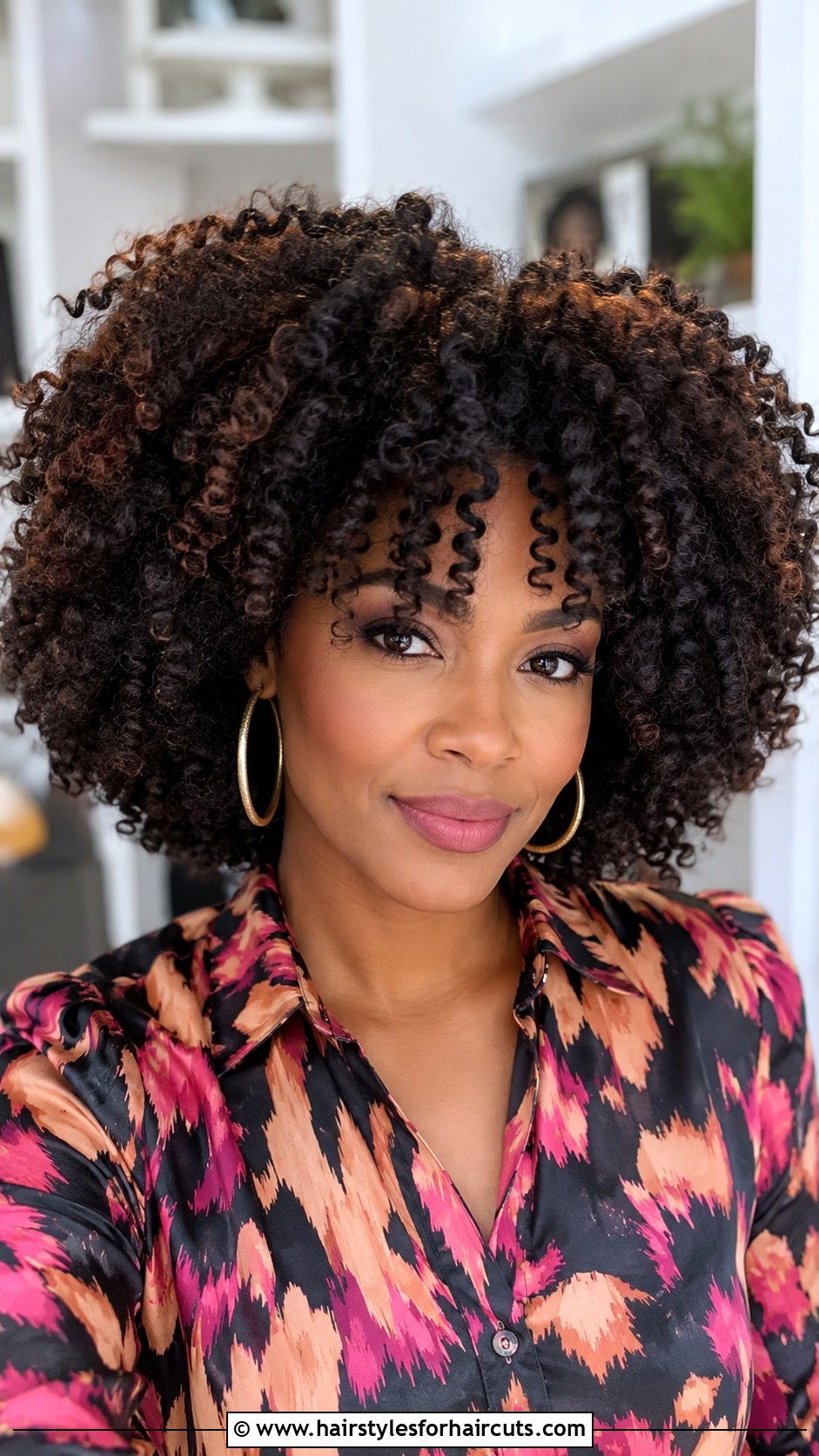 Curly Afro - 25 date night hairstyles - 25 date night hairstyles